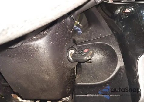 2018 Toyota Corolla Le из США, поврежденный, VIN 2T1BURHE6JC023534